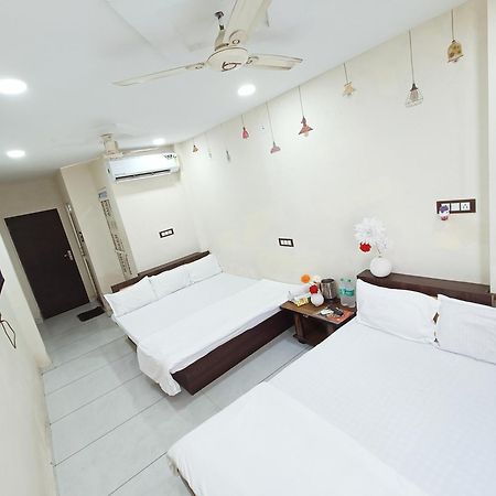 Hotel S Tower Ujjain Luaran gambar