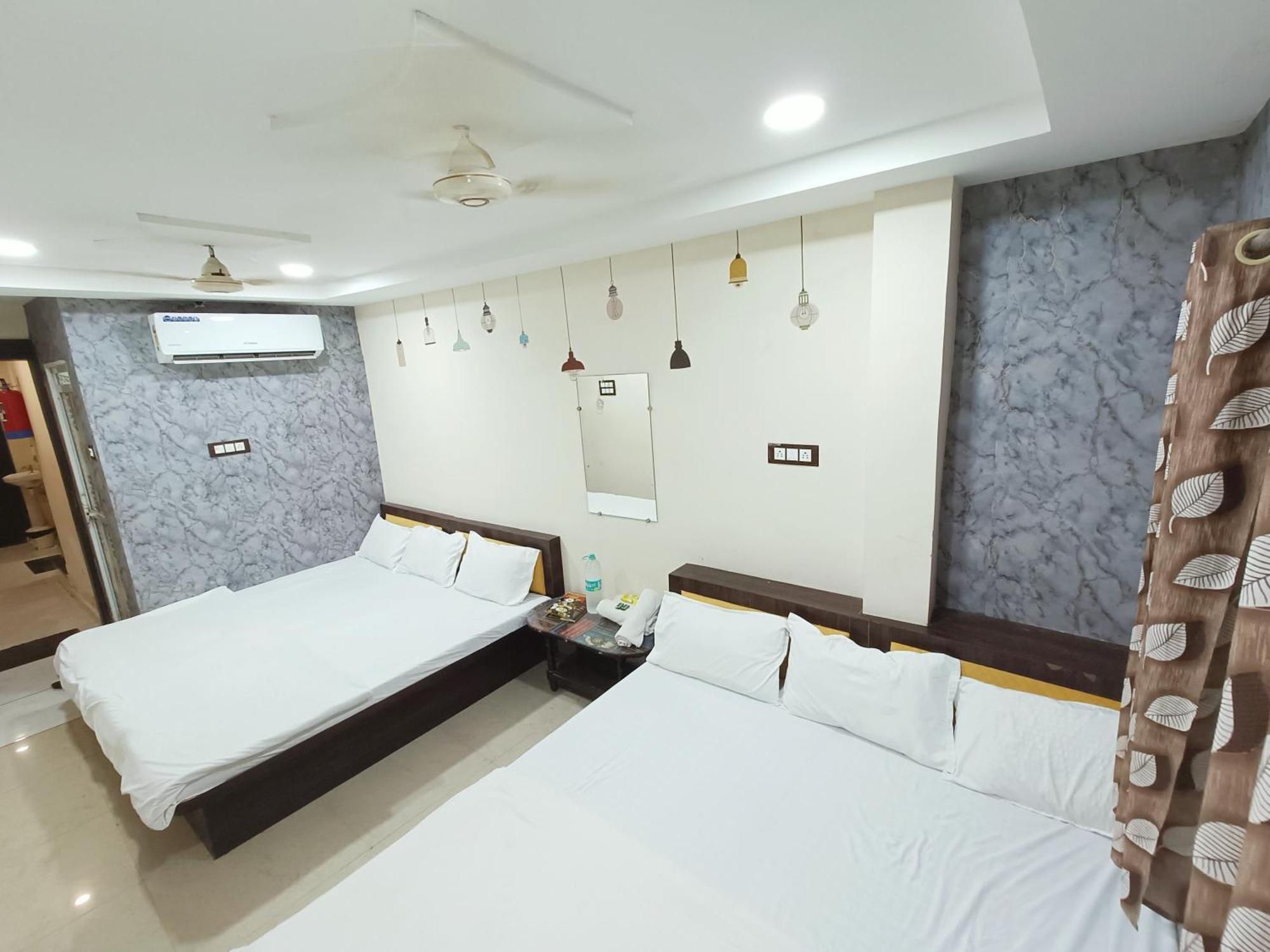Hotel S Tower Ujjain Luaran gambar